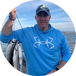 This bag is great for me since I can put my fishing gear and the fish I catch in the same bag and throw it on my back for easy carrying.